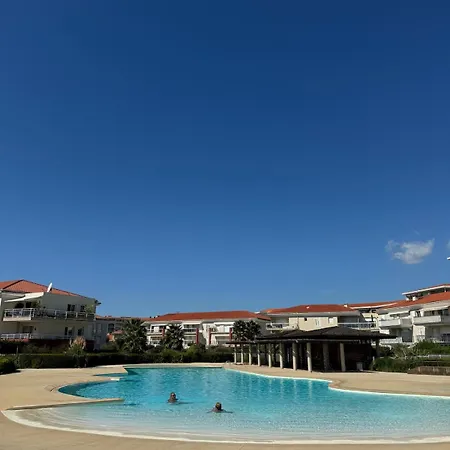 Appartement Near The And Pool *